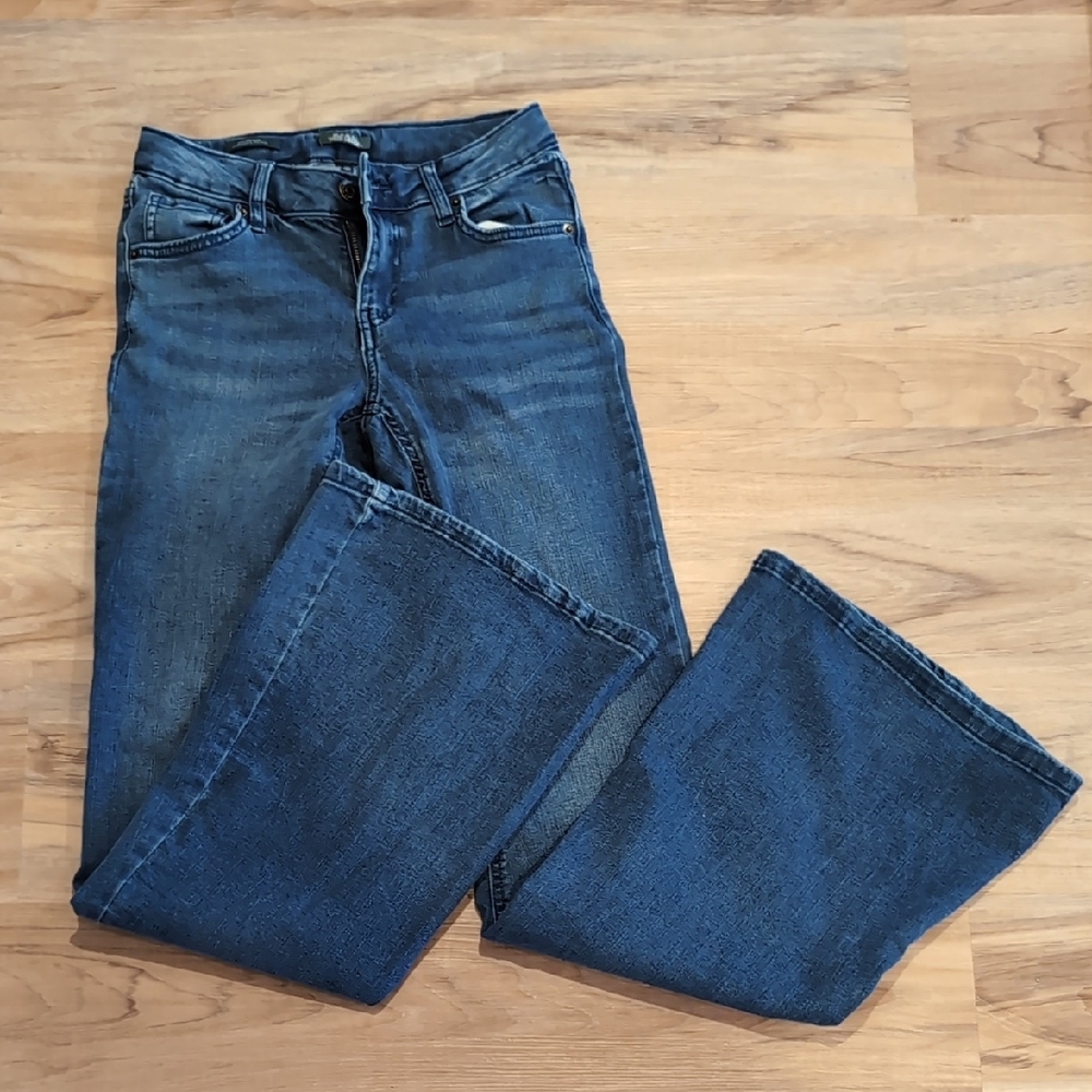 Women's Blue Jeans